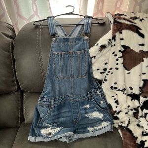 Short over alls